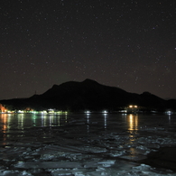 榛名湖と星空　１