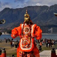 主役登場（宮島高舞台）