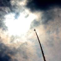 空のかなたへ
