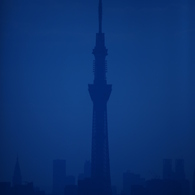 【藍霞抱擁】