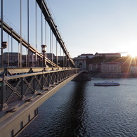 鎖橋よりの夕陽　Budapest