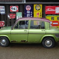 レトロなクルマ