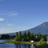 河口湖と富士山