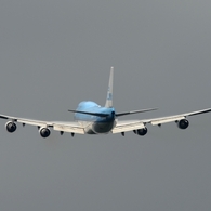 離陸（29-2）KLM 747-400 [b]
