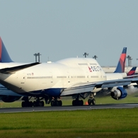 出発（226）Delta 747-400 