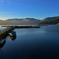 余呉湖の朝
