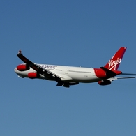 離陸（347）virgin A340-300 