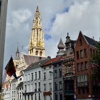 フランダースの旅　光る鐘楼　聖母大聖堂