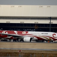 AIR CHINA 777-2J6  出発