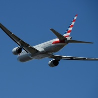 American 777-223　離陸