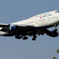 Delta 747-400 着陸　