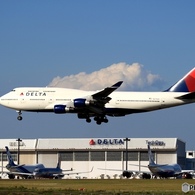 着地前  DELTA 747-400