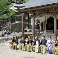 五箇山・麦屋まつり　地主神社奉納「麦屋節」はじまり