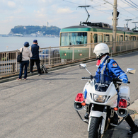お巡りさんもみてます