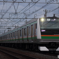 上野東京ライン　E233系