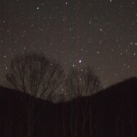 山と白樺と星と