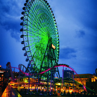 Blue Night Yokohama 観覧車の見る夢は。。。