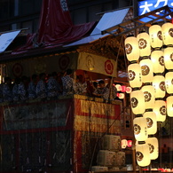 祇園囃子とともに