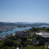 千光寺展望台よりしまなみ海道の島々を望む
