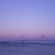 夕暮れのベイブリッジ
