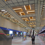 龍山寺駅