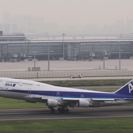 ANA B747-400D 