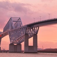 夕暮れの東京ゲートブリッジ