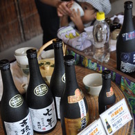 試飲、泡盛(?)･･･さんぴん茶です