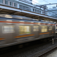 送り込み