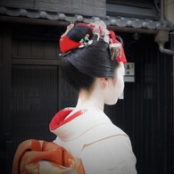 舞妓と京町家