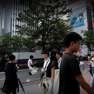 新宿駅前