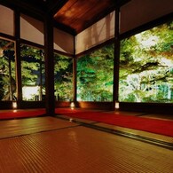 盤桓園『額縁庭園』