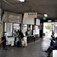 三沢駅にて