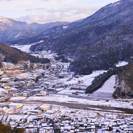 雪町の夕暮れ