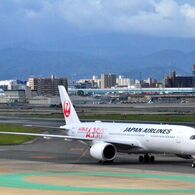 A350 JAL 12
