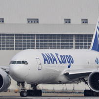 成田さくらの丘　ANA CARGO B777-200 JA772F