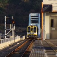 夜須駅③　出発おしんこ～
