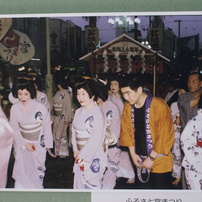 2013年02月