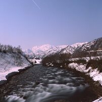 月明かりの流れ