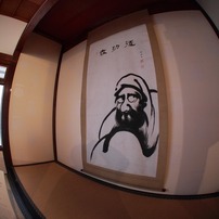 SIGMA(シグマ)のレンズ 8mm F4 EX DG CIRCULAR FISHEYE (ｷﾔﾉﾝ AF) で