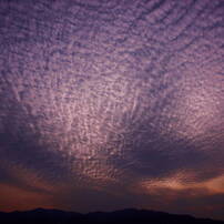 湖の空