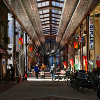 商店街。
