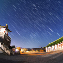 OTHERS(その他)のレンズ TTArtisan 11mm f/2.8 Fisheye [ソニーE