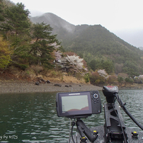 OLYMPUS(オリンパス)のデジタルカメラOLYMPUS STYLUS TG-625 Tough で