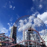 青空と観覧車