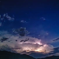雷雲・雷光