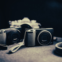 【写真追加】SONY Planar FE 50mm F1.4 SEL50F14Z Amazon.co.jp: SONY(ソニー) 標準単焦点レンズ フルサイズ