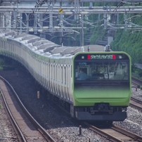 SIGMA(シグマ)のレンズ 18-300mm F3.5-6.3 DC MACRO HSM [ペンタックス