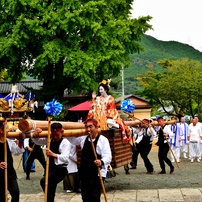 NIKON(ニコン)のレンズ AF-S DX NIKKOR 18-140mm f/3.5-5.6G ED VR で