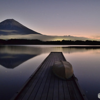 [良品/作例有] Nikon AF Nikkor 28mm f2.8 ニコン 良品/作例】Nikon AF Nikkor 28mm F2.8 D 新旧比較】現代版Dタイプ